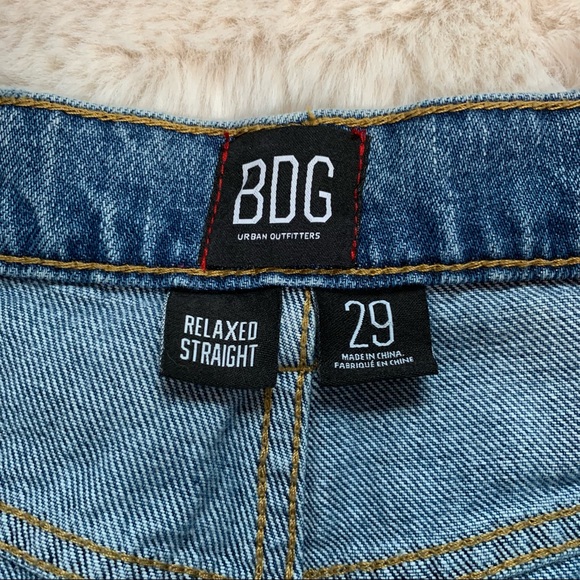 BDG Urban Outfitters High Rise Relaxed Straight Jeans Light Wash - Picture 3 of 7